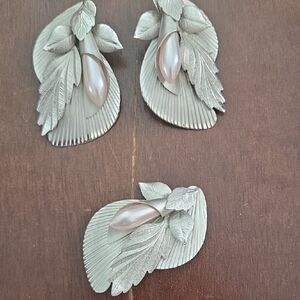 Elegant Silver Leaf Brooch and Earring Set